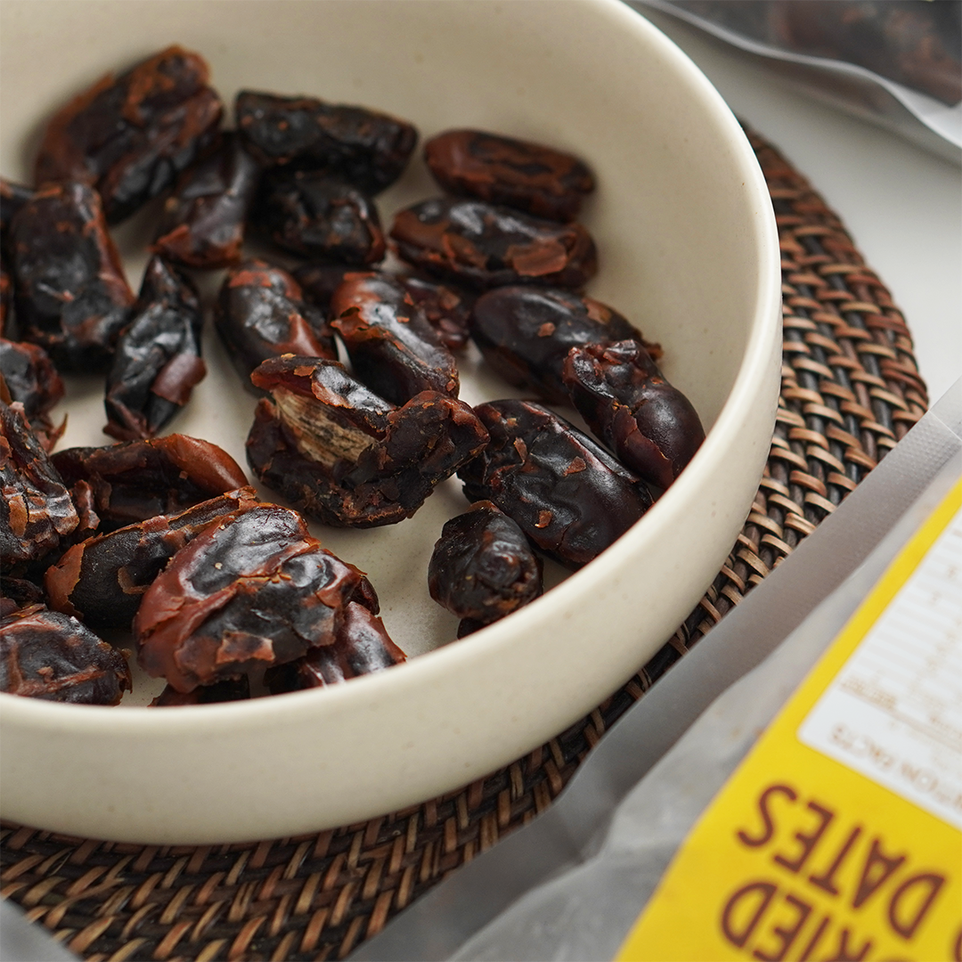 Dried Pitted Dates thumbnail 2